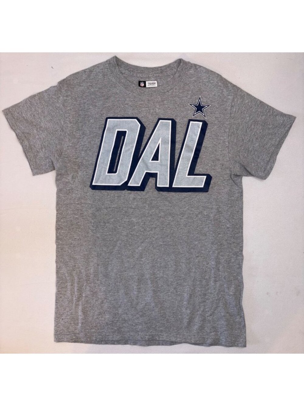 Dallas Cowboys women’s small t-shirt